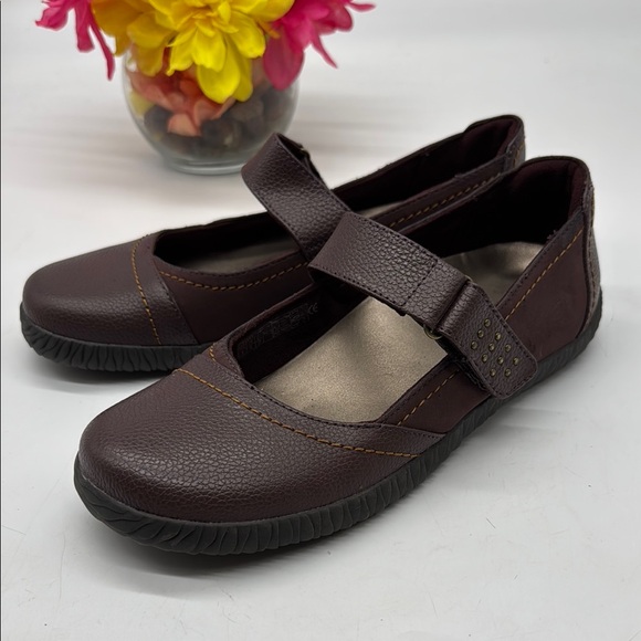 orthaheel Shoes - Orthaheel Vionic Sara Brown Leather Flats with MaryJane Comfort Strap 8 BFL7838D